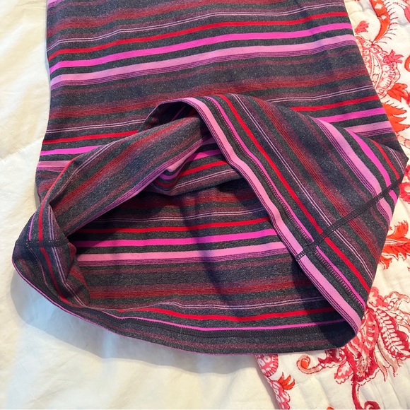 Lululemon power y tank - Picture 5 of 5